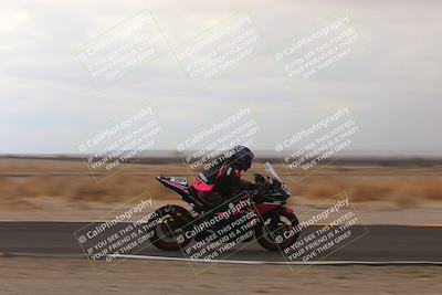 media/Sep-10-2022-SoCal Trackdays (Sat) [[a5bf35bb4a]]/Turn 2 (1pm)/